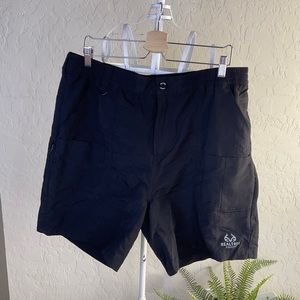 Reltree black men’s fishing Cargo shorts size XXL NWOT